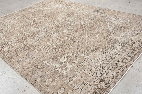 Vintage Heriz Area Rug (8' x 11')